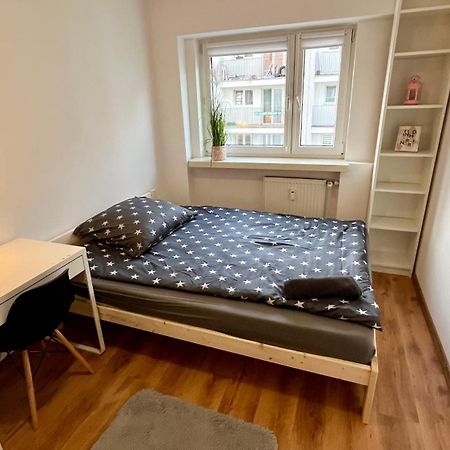 Rooms In Warsaw - C106B Екстериор снимка