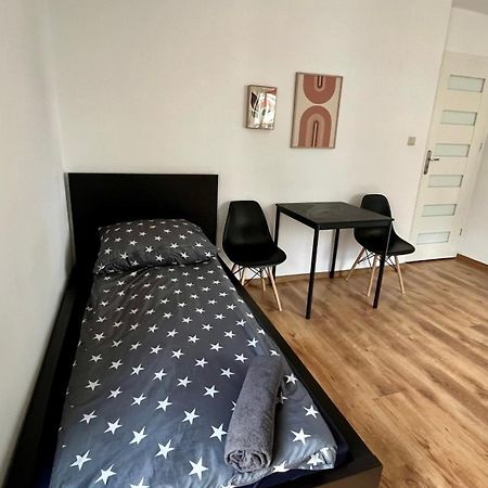 Rooms In Warsaw - C106B Екстериор снимка